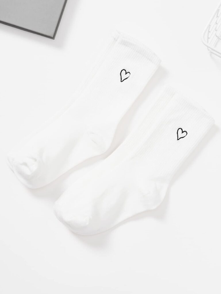 2pairs Women Heart Print Casual Crew Socks